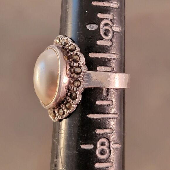 Sterling Oval Faux Pearl Cabochon Marcasite Bezel Ring - Picture 8 of 8